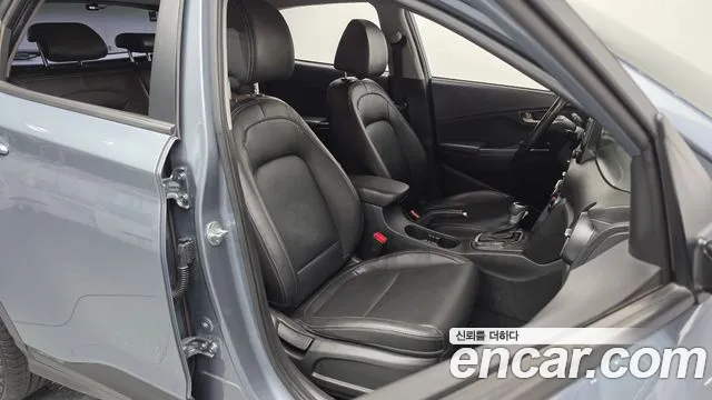 Hyundai Kona 2018 — фото 10