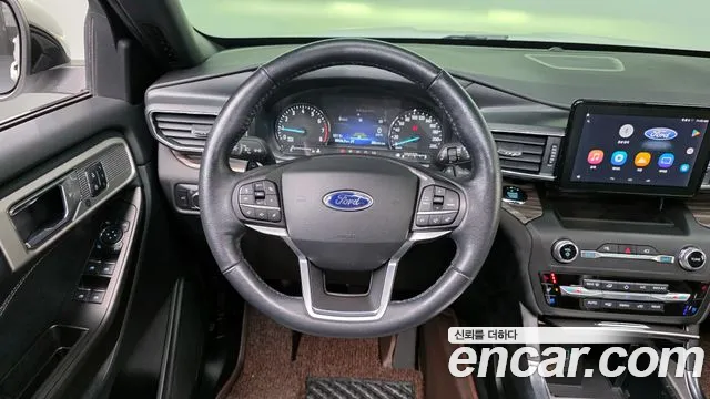 Ford Explorer 2020 — фото 13