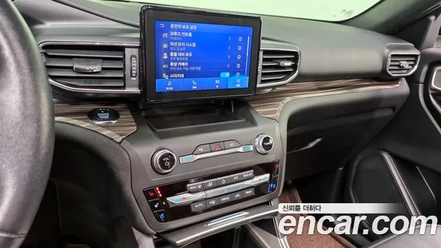 Ford Explorer 2020 — фото 14