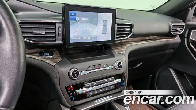 Ford Explorer 2020 — фото 15