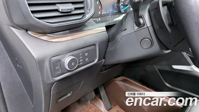Ford Explorer 2020 — фото 16
