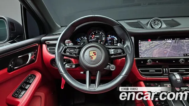 Porsche Macan 2023 — фото 13
