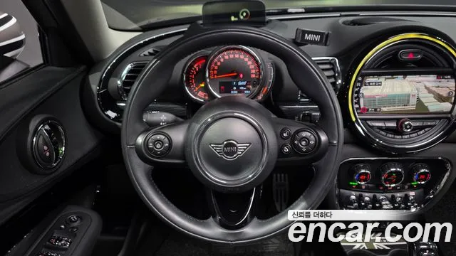 Mini Clubman 2020 — фото 13