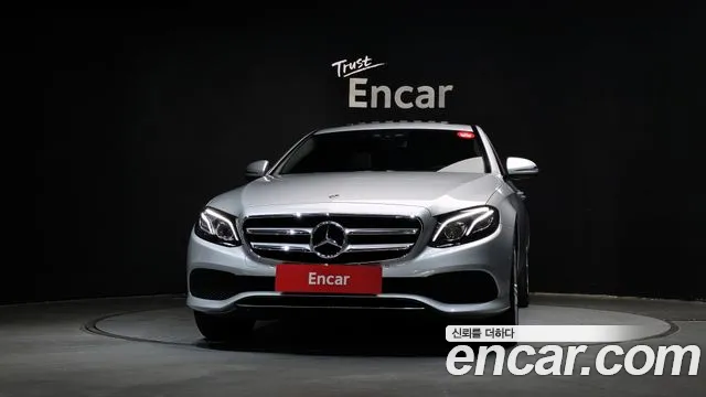 Mercedes-Benz E-Class 2018 — фото 3