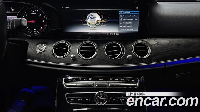 Mercedes-Benz E-Class 2018 — фото 15