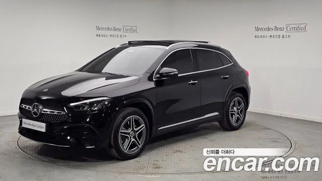 Mercedes-Benz GLA-Class 2025 — фото 1