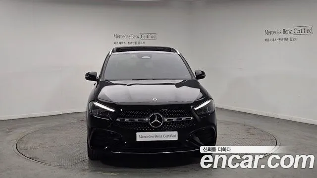 Mercedes-Benz GLA-Class 2025 — фото 3