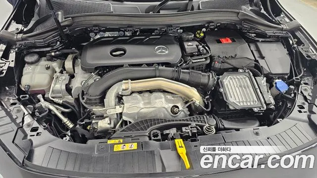 Mercedes-Benz GLA-Class 2025 — фото 6