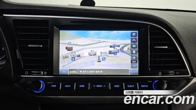 Hyundai AVANTE 2016 — фото 17