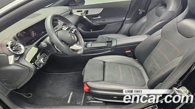 Mercedes-Benz CLA-Class 2025 — фото 10