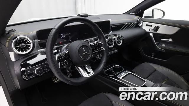 Mercedes-Benz CLA-Class 2025 — фото 10