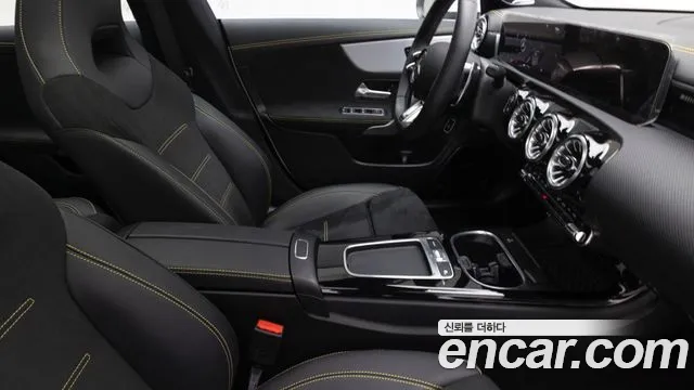Mercedes-Benz CLA-Class 2025 — фото 12