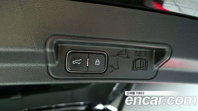 Ford Explorer 2020 — фото 19