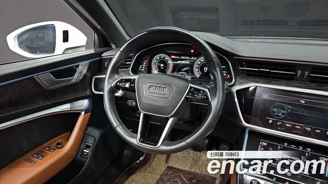 Audi A6 2021 — фото 13