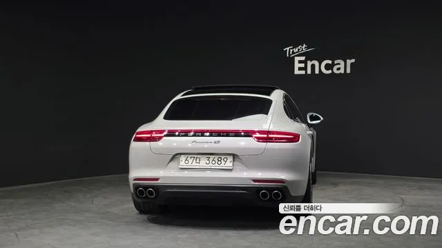 Porsche Panamera 2017 — фото 4
