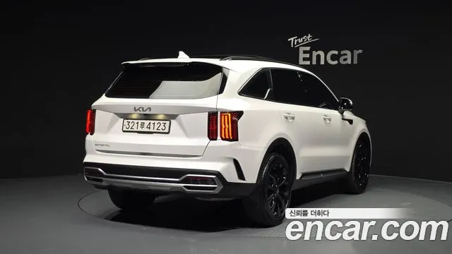 Kia Sorento 2023 — фото 2