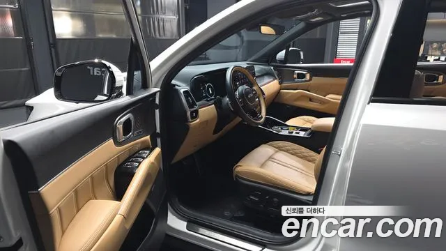 Kia Sorento 2023 — фото 10