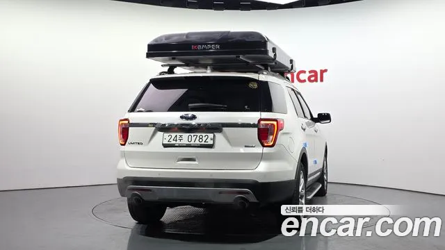 Ford Explorer 2016 — фото 4