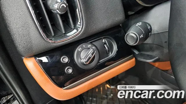 Mini Countryman 2021 — фото 12