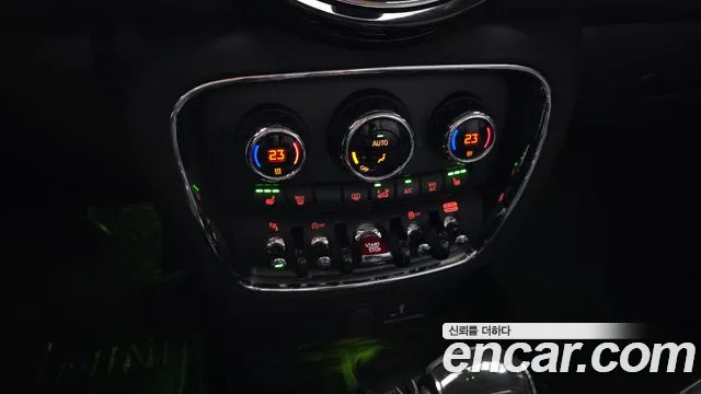 Mini Clubman 2020 — фото 17