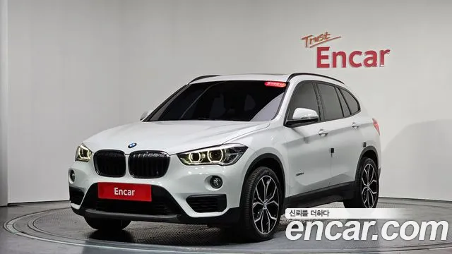 BMW X1 2017 — фото 1