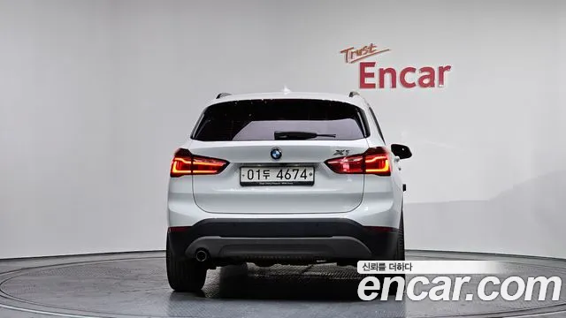 BMW X1 2017 — фото 4