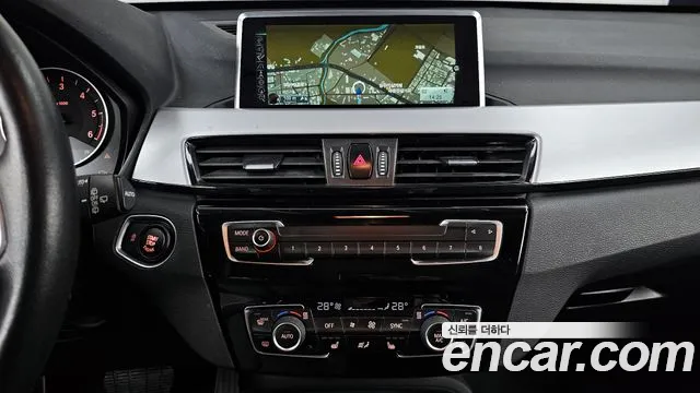 BMW X1 2017 — фото 16