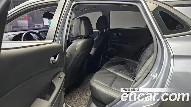 Hyundai Kona 2018 — фото 13
