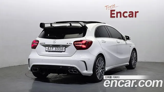 Mercedes-Benz A-Class 2018 — фото 2