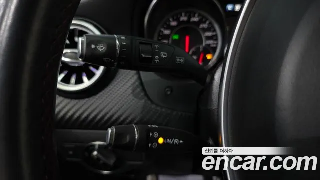 Mercedes-Benz A-Class 2018 — фото 15