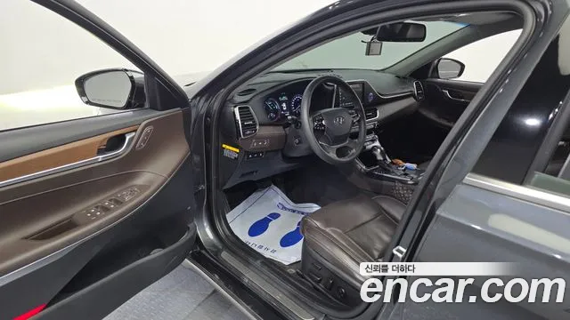 Hyundai Grandeur 2019 — фото 10
