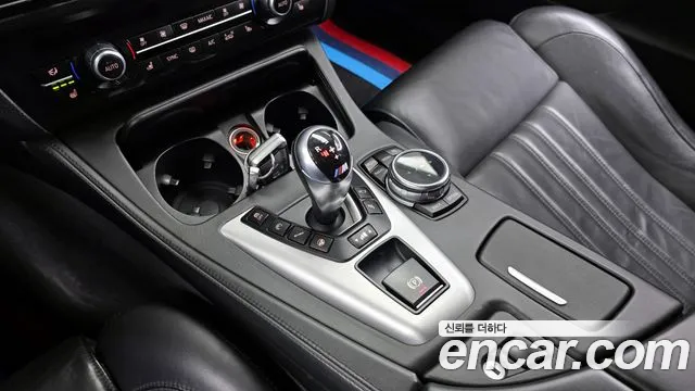 BMW M5 2016 — фото 9
