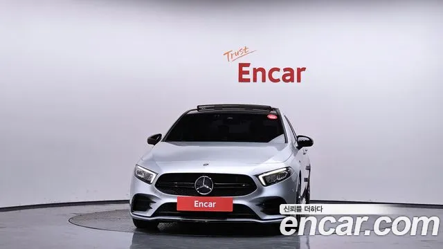 Mercedes-Benz A-Class 2023 — фото 3