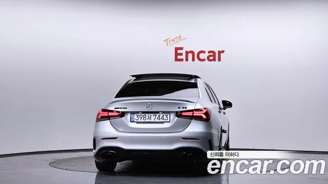 Mercedes-Benz A-Class 2023 — фото 4