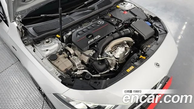 Mercedes-Benz A-Class 2023 — фото 6