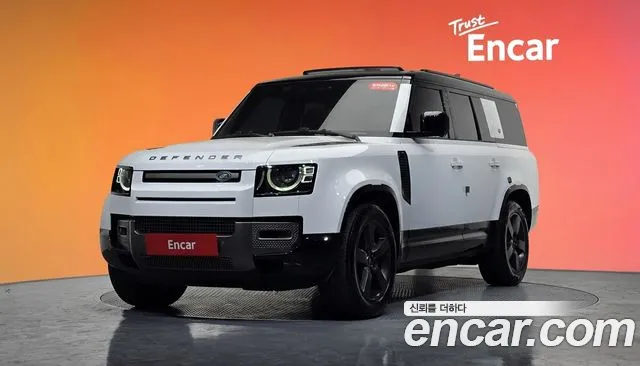 Land Rover Defender 2024 — фото 20