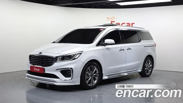 Kia Canival 2019 — фото 1