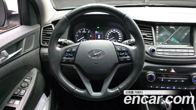 Hyundai Tucson 2017 — фото 13