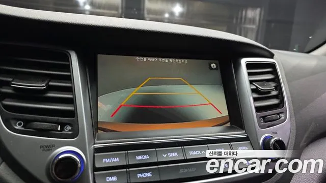 Hyundai Tucson 2017 — фото 15