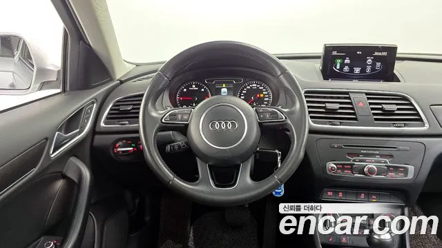 Audi Q3 2014 — фото 13