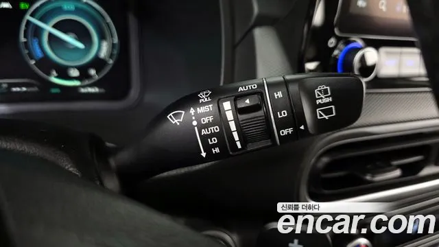 Hyundai Kona 2023 — фото 12