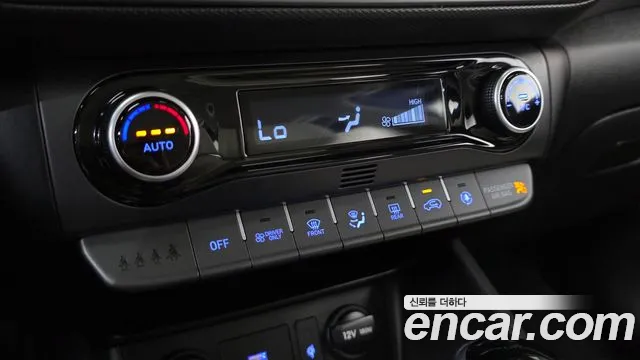 Hyundai Kona 2023 — фото 15