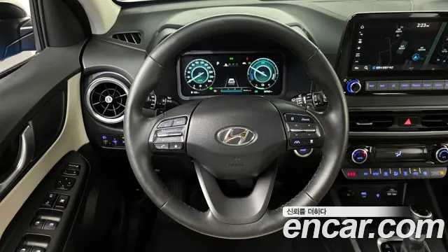 Hyundai Kona 2023 — фото 17