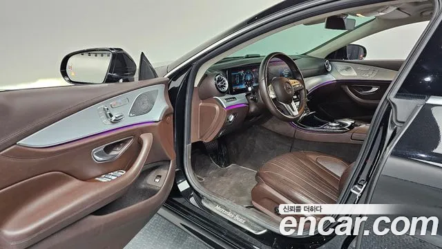 Mercedes-Benz CLS-Class 2019 — фото 10