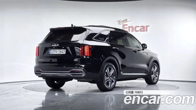 Kia Sorento 2023 — фото 1