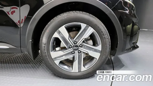 Kia Sorento 2023 — фото 4