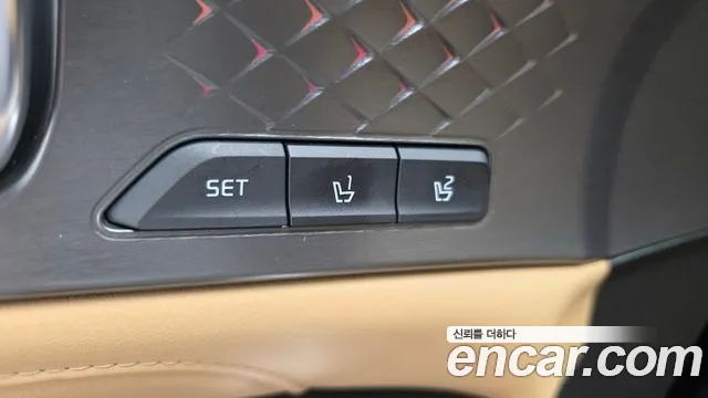 Kia Sorento 2023 — фото 15