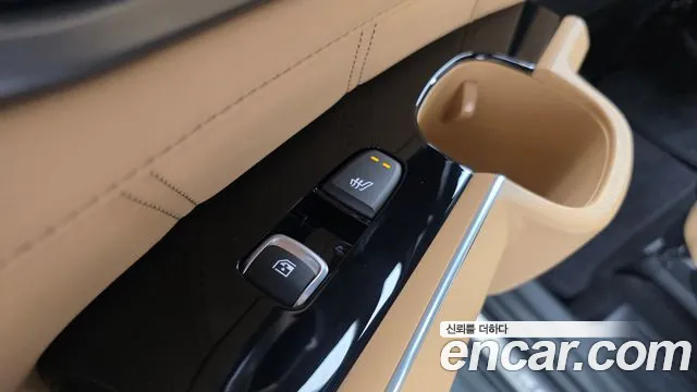 Kia Sorento 2023 — фото 17