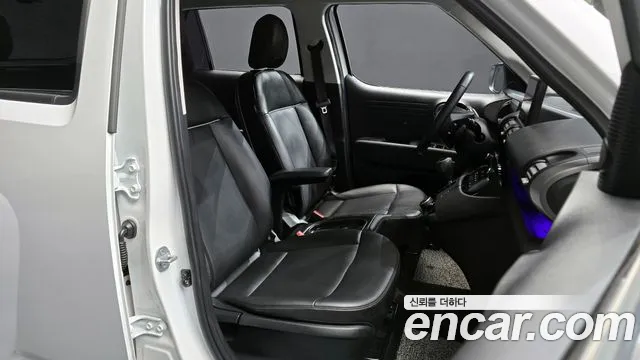 Hyundai Casper 2022 — фото 10