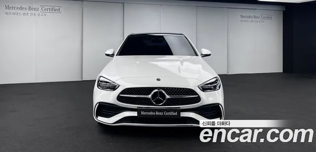 Mercedes-Benz C-Class 2023 — фото 3
